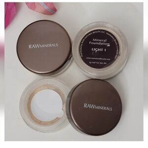 3 pk RAW MINERALS Mineral Foundation 0.07 oz / 2 g LIGHT 1 SEALED